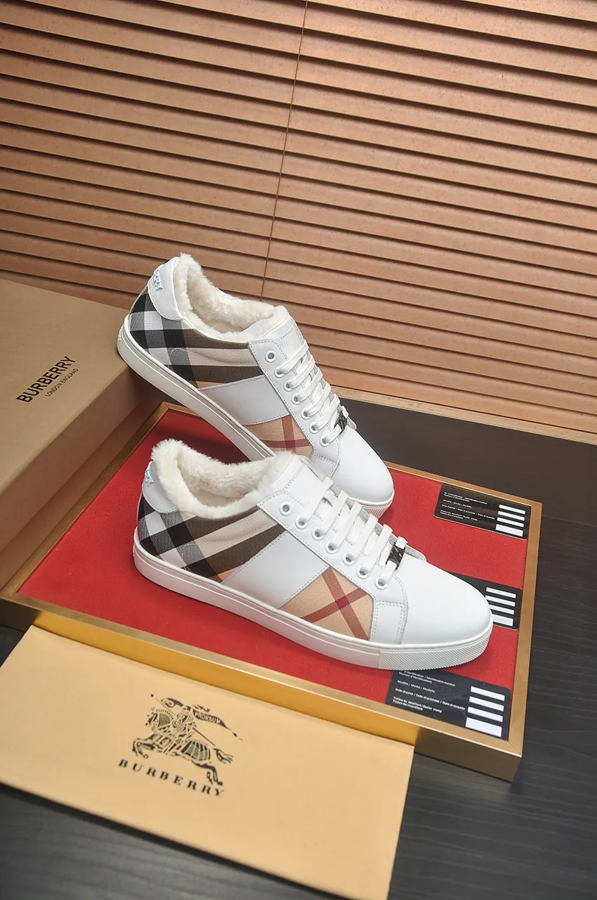 Men's shoes 💰480💶【Burberry】(wool lining) classic low-top sneakers｜Imported cowhide with classic plaid fabric｜wool lining｜original outsole｜fine workmanship and comfortable to wear Size: 38-44 (customized at 45)